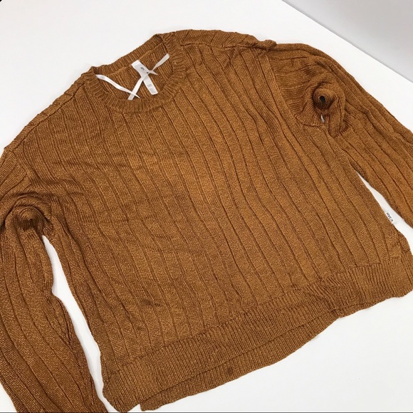 RVCA Sweaters - RVCA sweater size L NWT